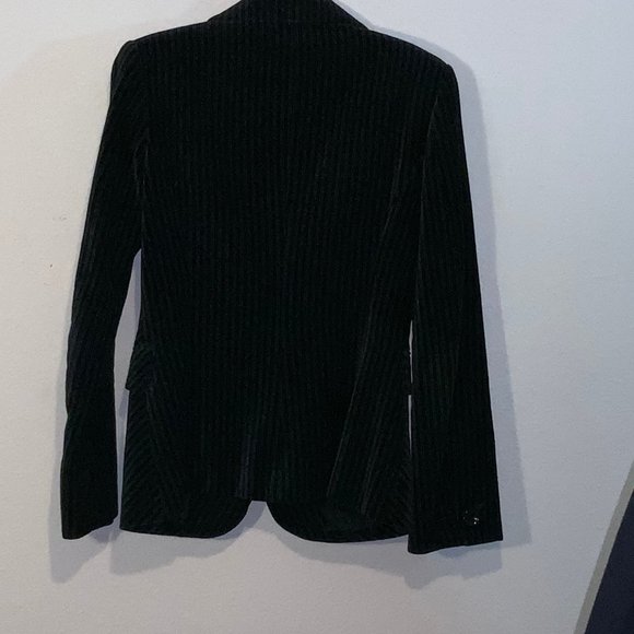 Women's MNG Size 8 Black Velvet Blazer - Picture 2 of 3